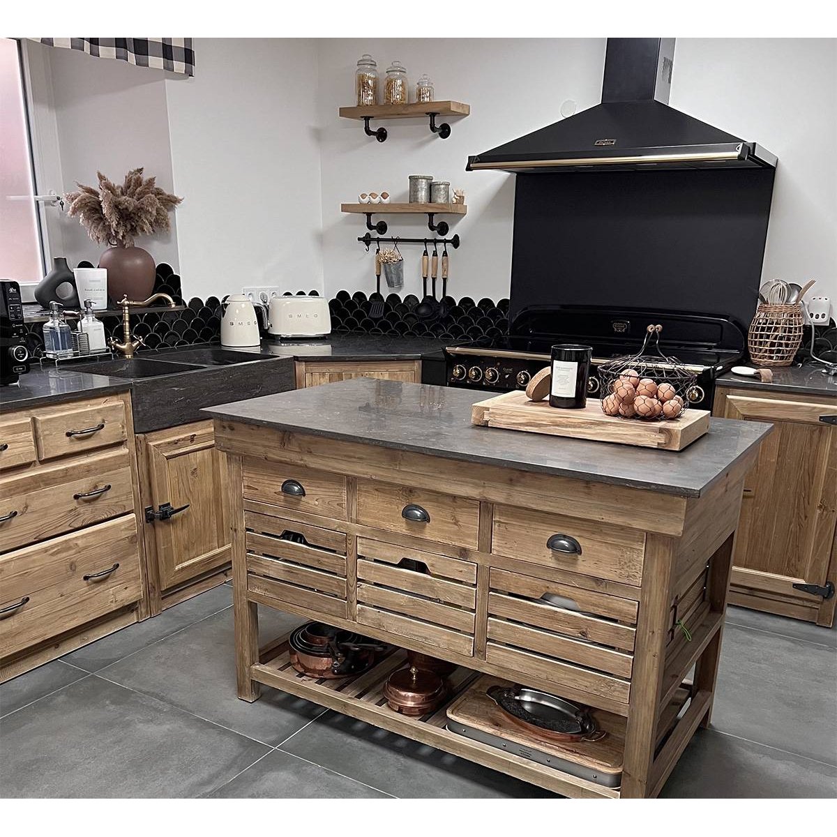 Meuble bas de cuisine en bois recyclé et pierre bleue CHAMPÊTRE bois clair, MADE IN MEUBLES