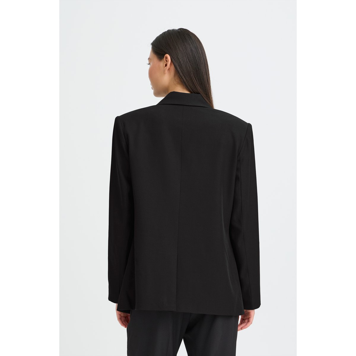 Blazer col tailleur, manches longues, coupe droite noir, ICHI