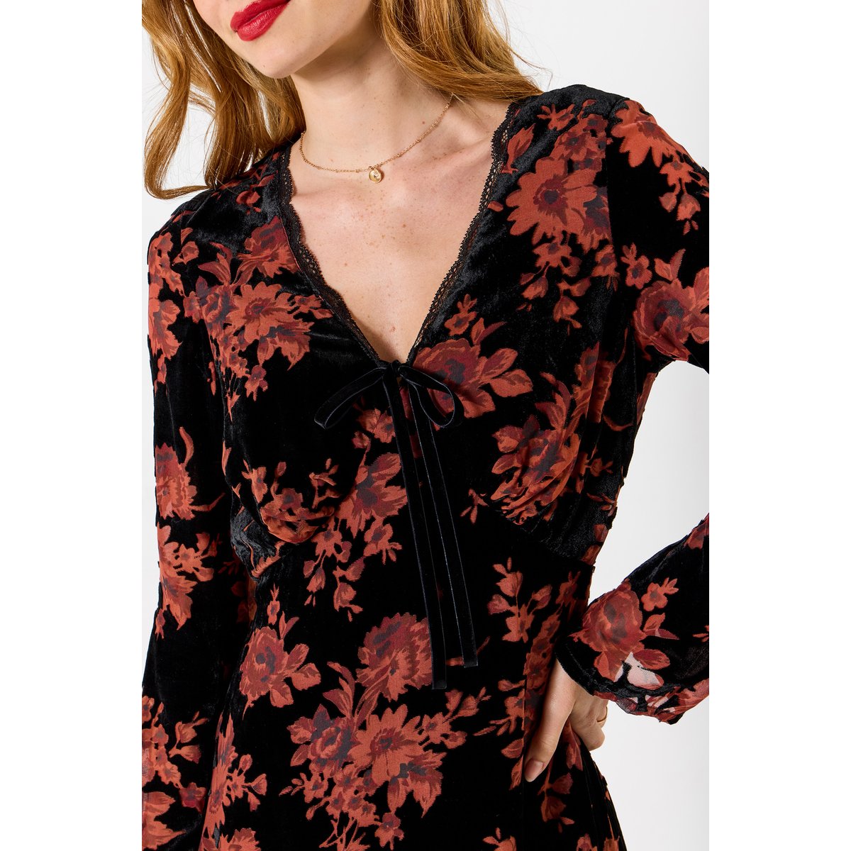 Éblouissante Robe Tunique en Velours Dévoré noir, JOE BROWNS