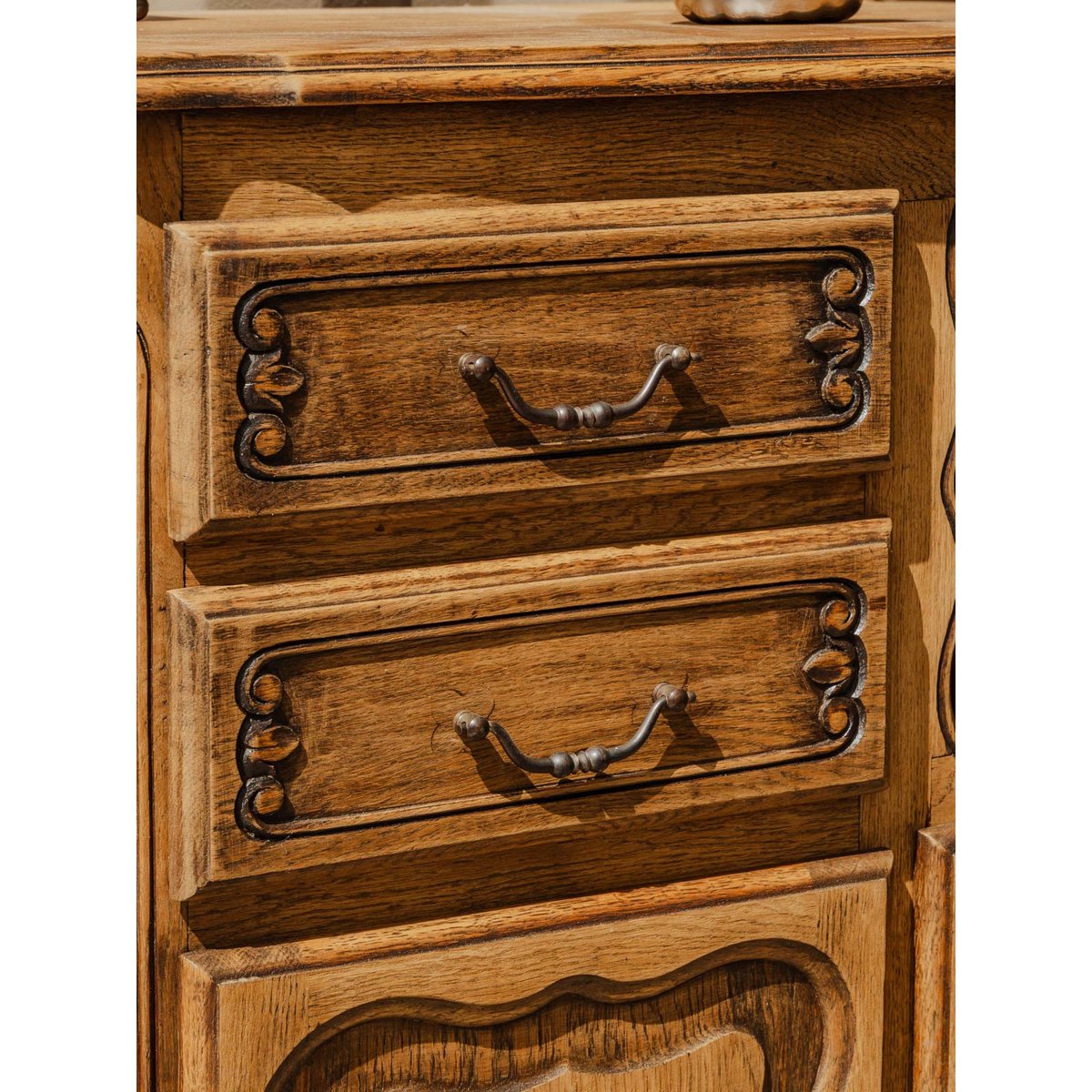 Buffet en bois Gilbert N°1545 - Bon état bois clair, DEBONGOUT