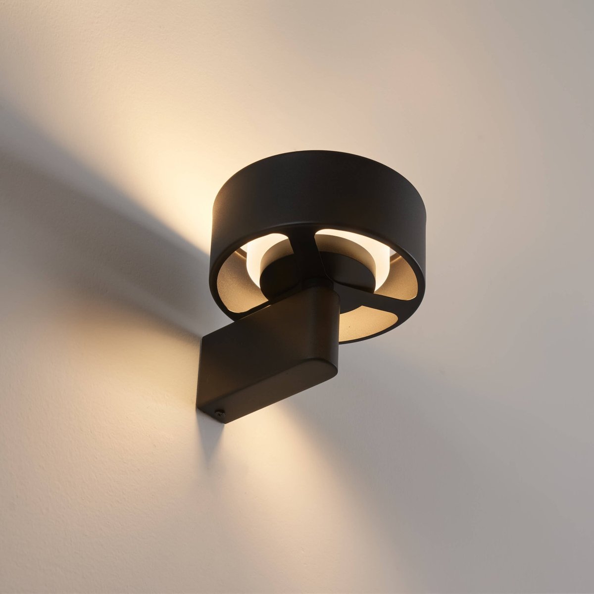 Applique disque LED graphique - PRINS noir, KOSILUM