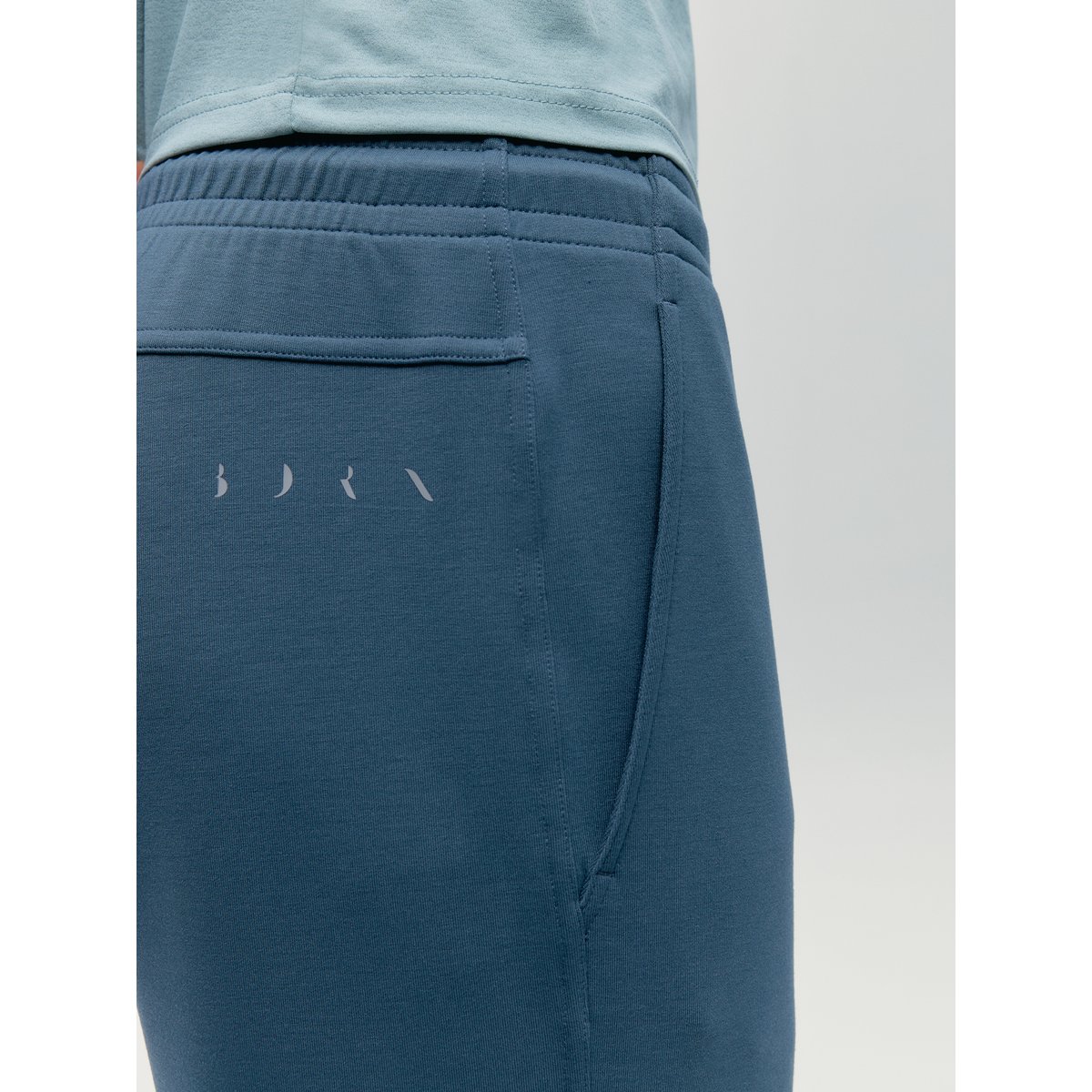 Pantalon de sport Performance Athleisure BIAFRA bleu gris, BORN