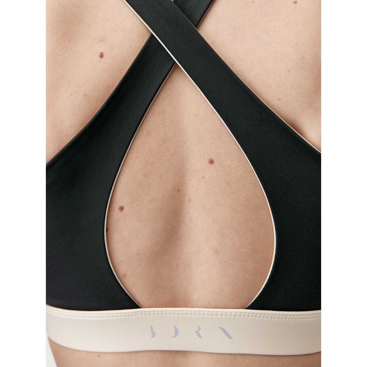 Brassière de Sport Performance Fixation Haute FIORELLA noir / naturel, BORN