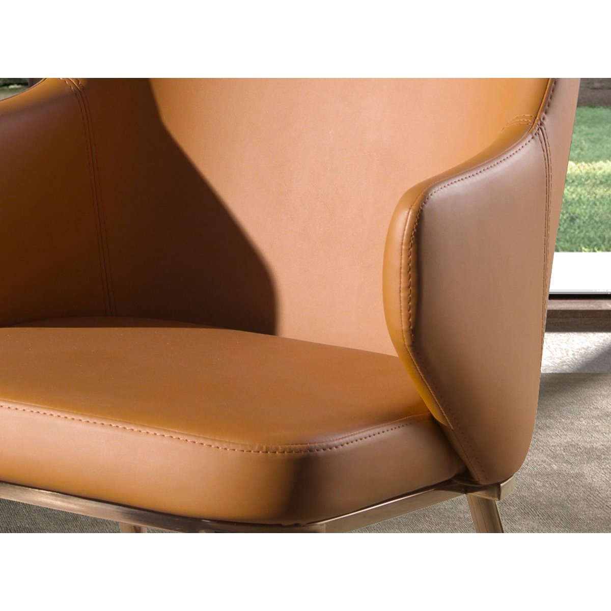 Chaise en similicuir marron | rose, ANGEL CERDA