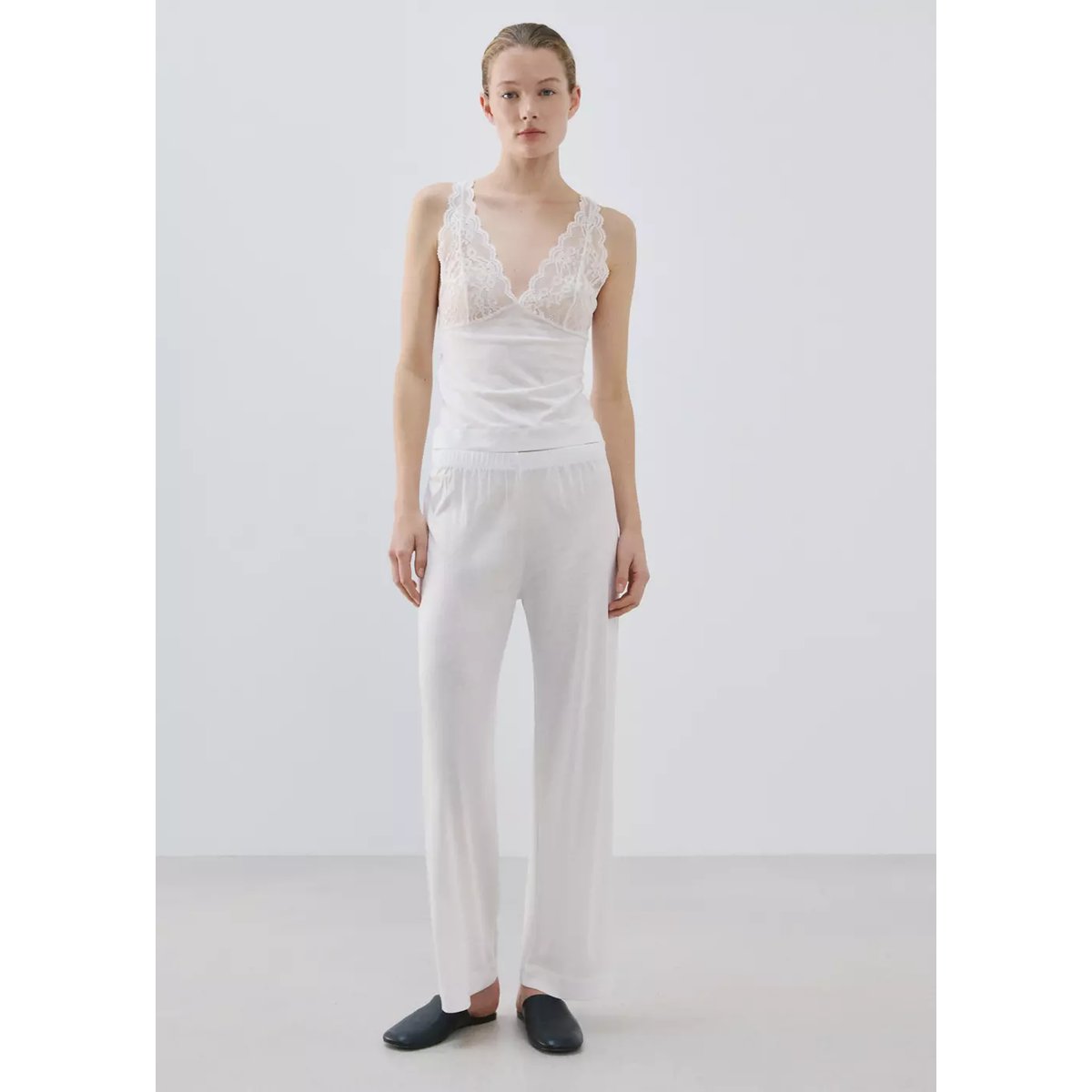 Pantalon basique en lyocell blanc, MANGO