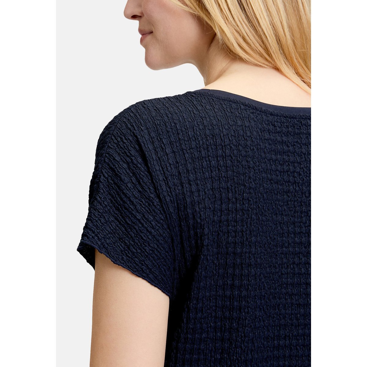 T-Shirt avec structure à encolure bateau dark sky, BETTY BARCLAY