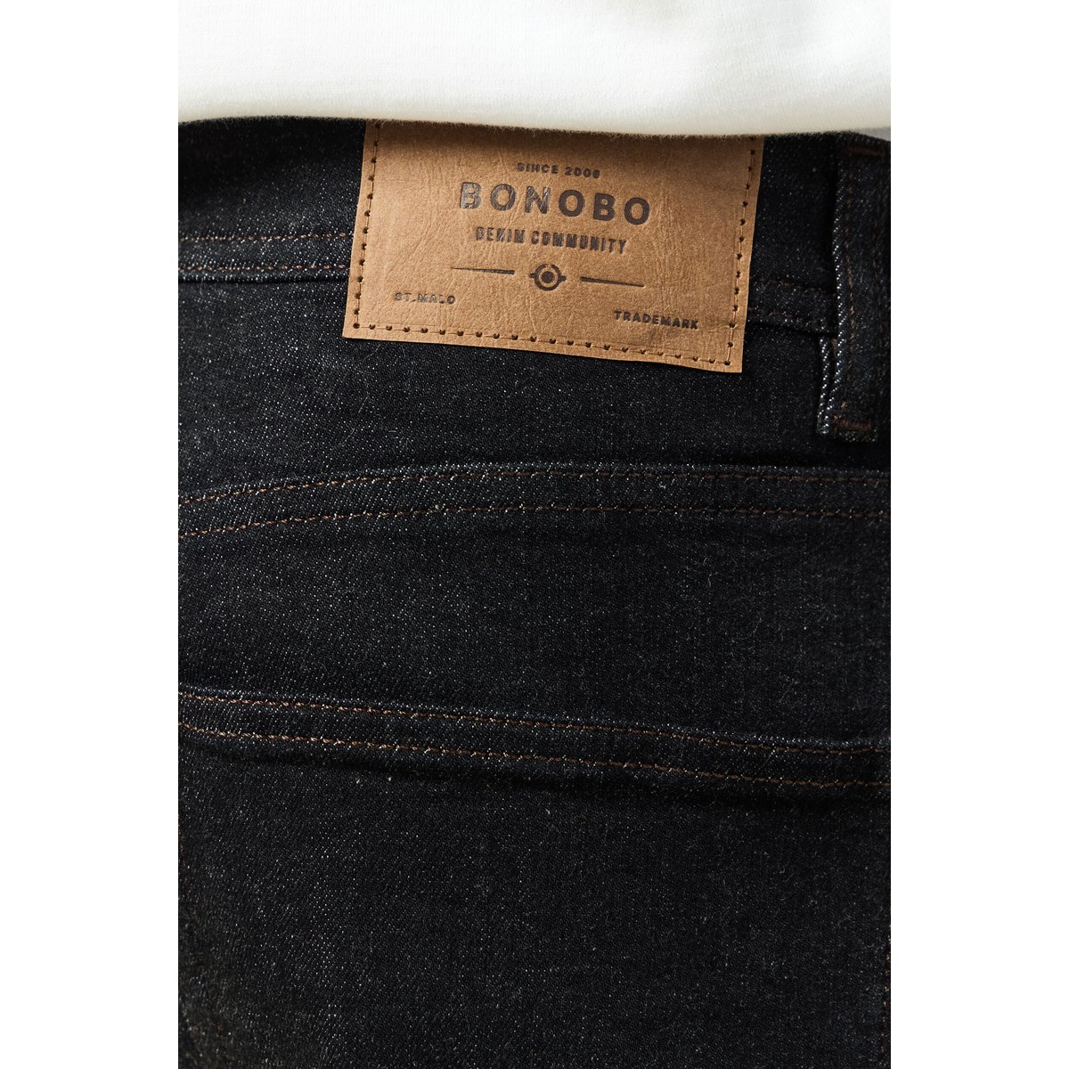 Jeans regular longueur 32 denim brut rinse, BONOBO