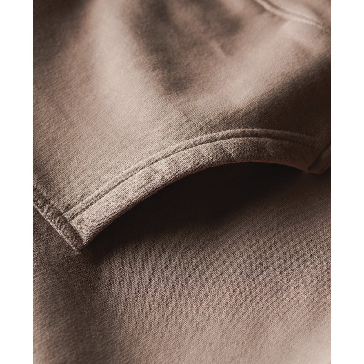 Sweat à capuche ample à motif et micro logo beige foncé flammé, SUPERDRY