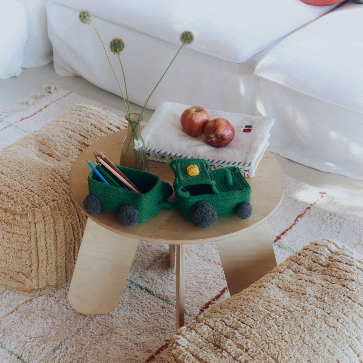 Panier enfant en coton Tracteur GROWING UP ON A FARM vert monstera, LORENA CANALS