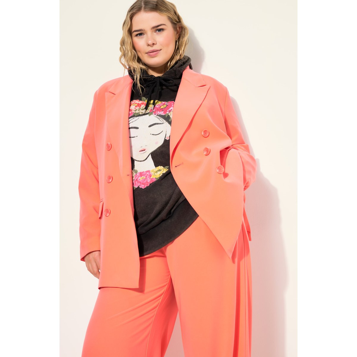 Blazer coupe Straight Fit. Double rangée flamant, STUDIO UNTOLD