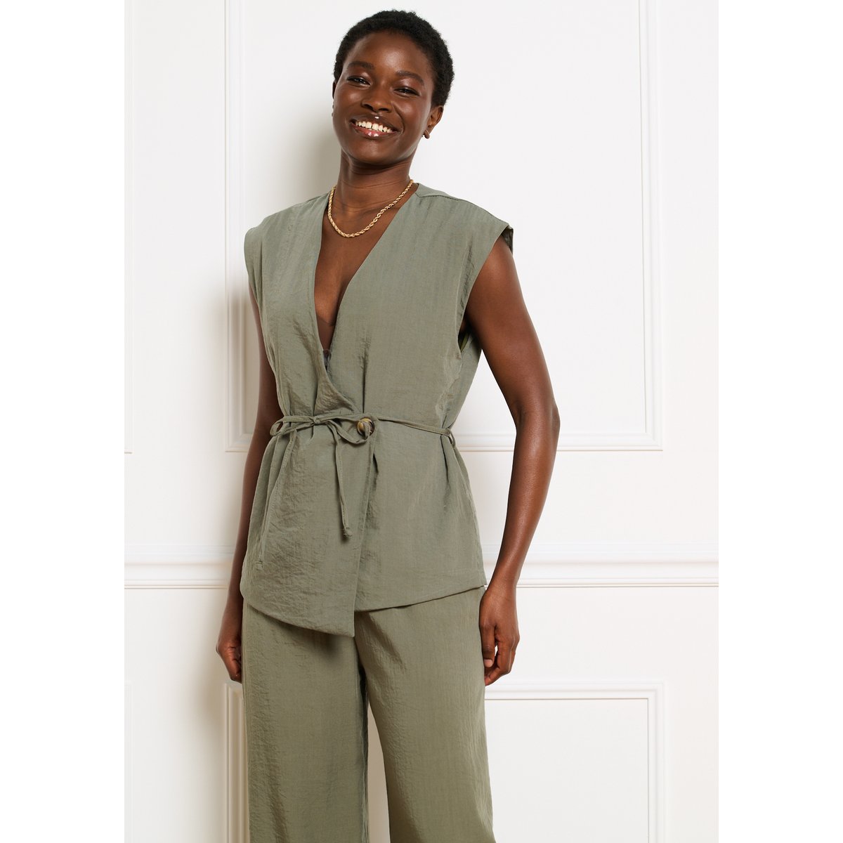 Blouse portefeuille ceinturée khaki, LOLALIZA
