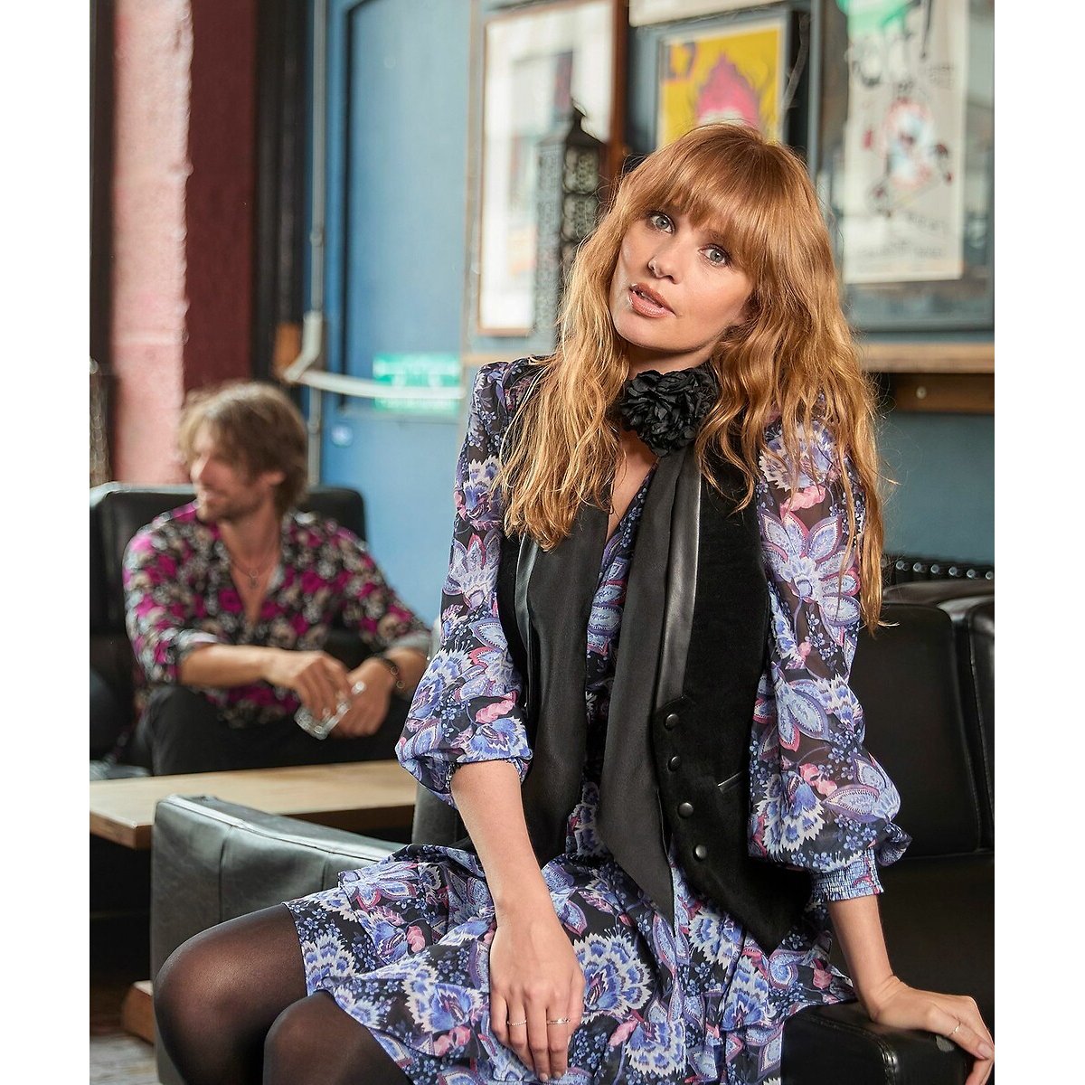 Vestido curto com cinto violeta, JOE BROWNS