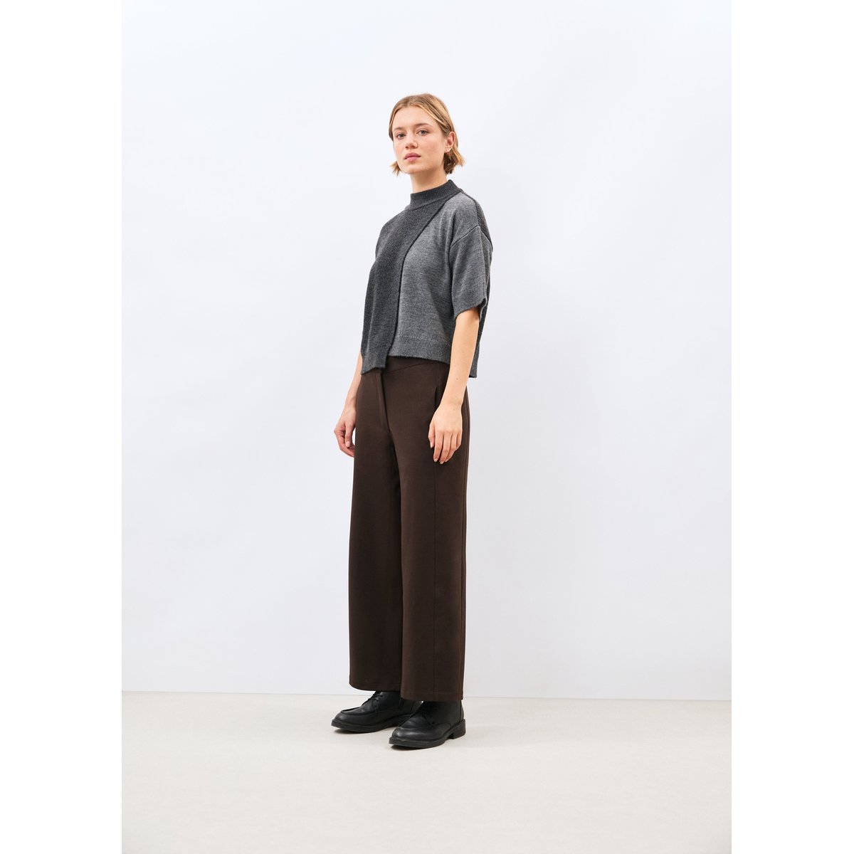 Pantalon barrel taille haute en milano chocolat, HUMILITY