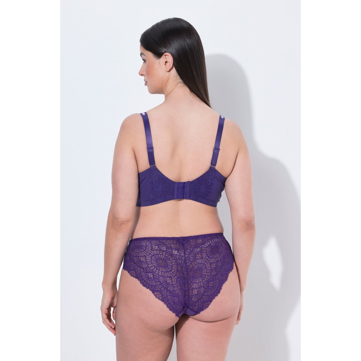 Bralette TruYou en dentelle à fleurs bleu lilas, ULLA POPKEN