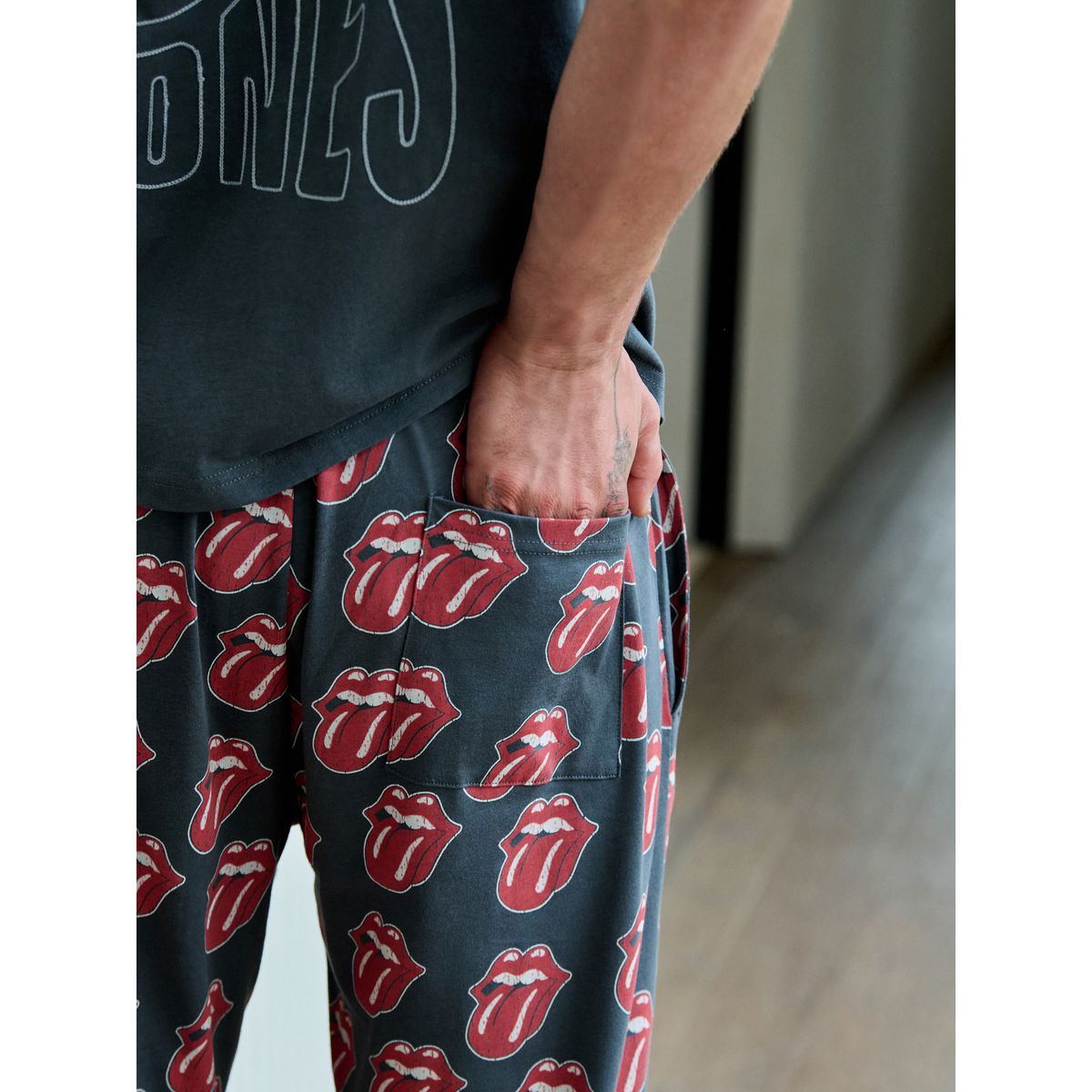 Pyjama à manches courtes the rolling stones gris/rouge, NEXT