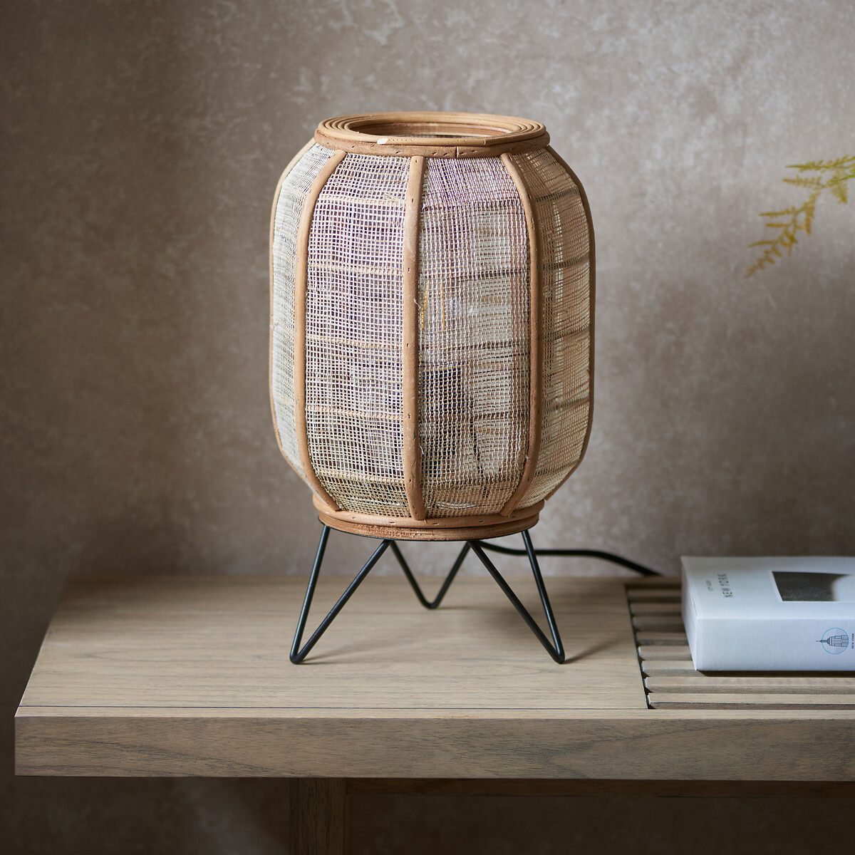 Zane Natural Linen Table Lamp black, ÉDITÉ