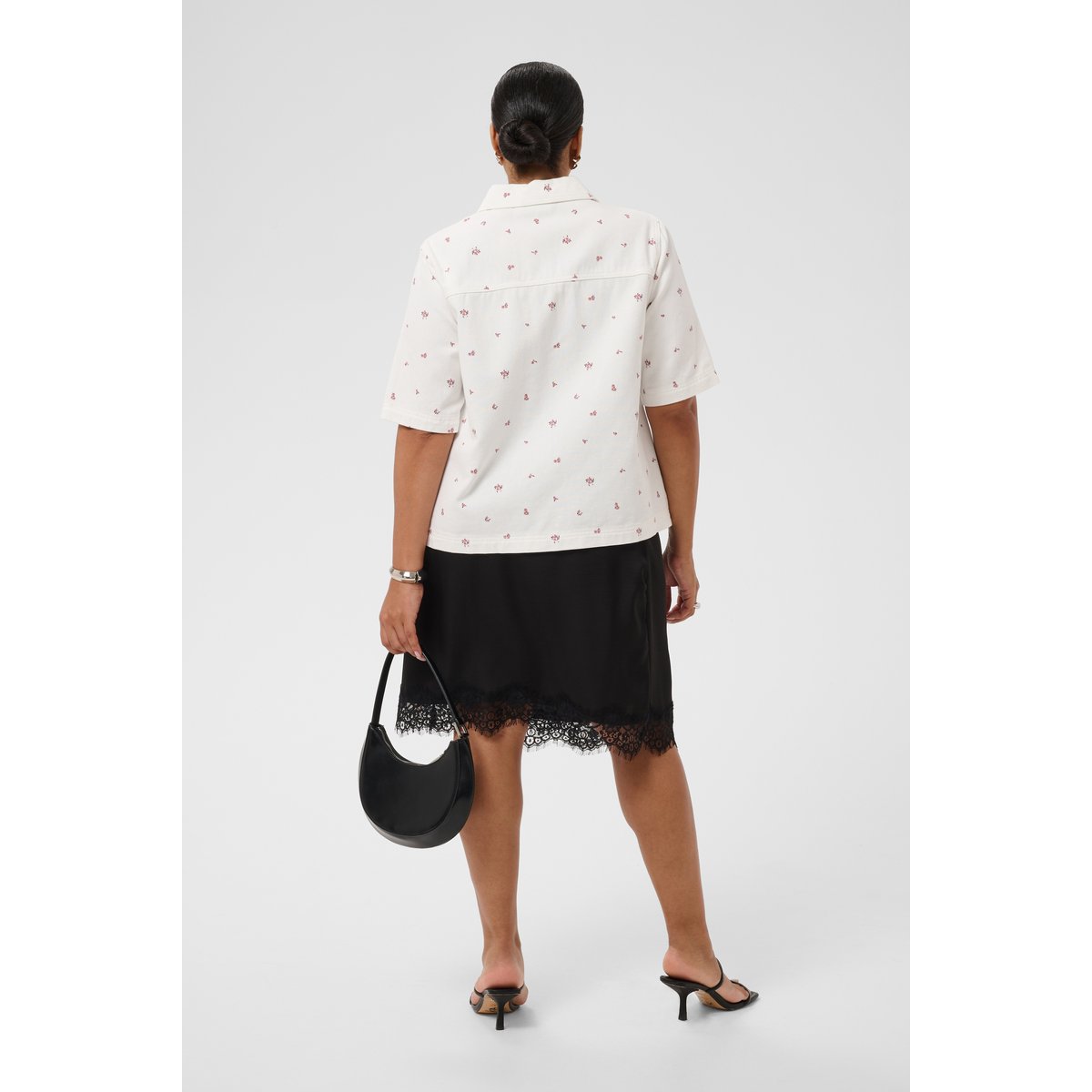 Chemise à manche courte blanc white denim/rose flower, KAFFE CURVE