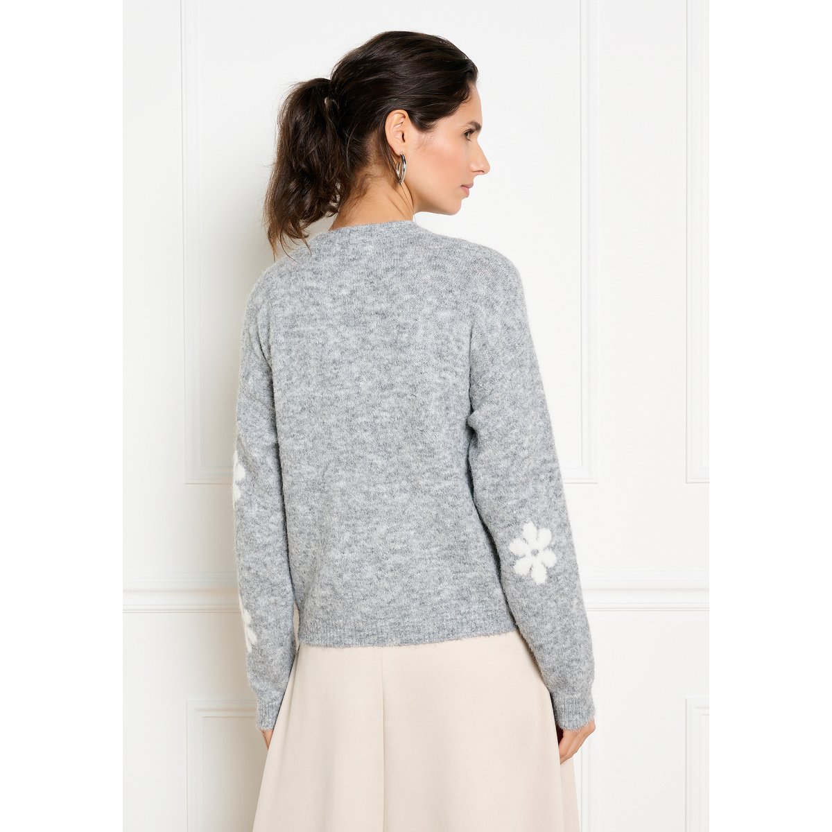 Pull à motif floral gris clair, LOLALIZA
