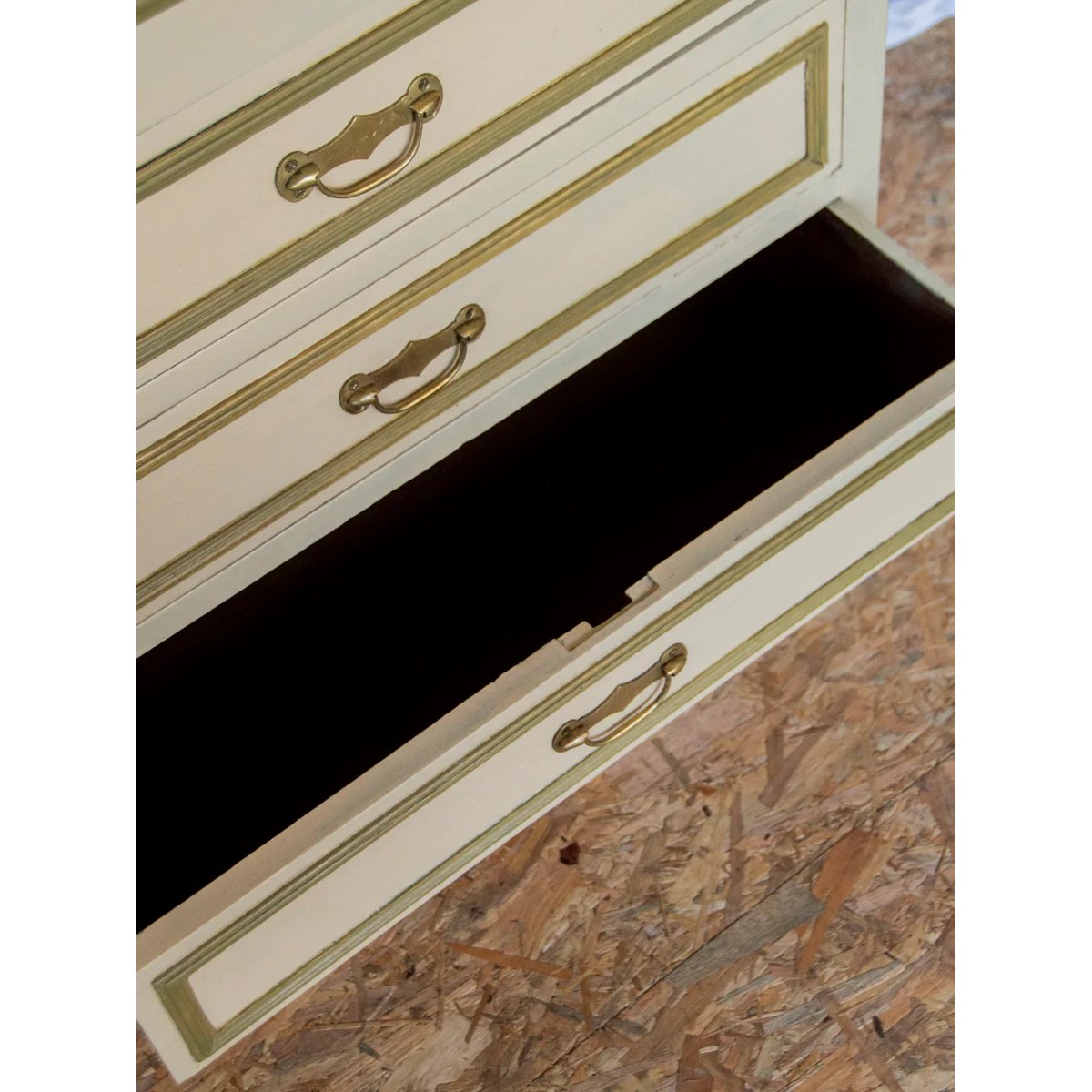 Commode en bois Garance N°533 - Bon état crème, DEBONGOUT