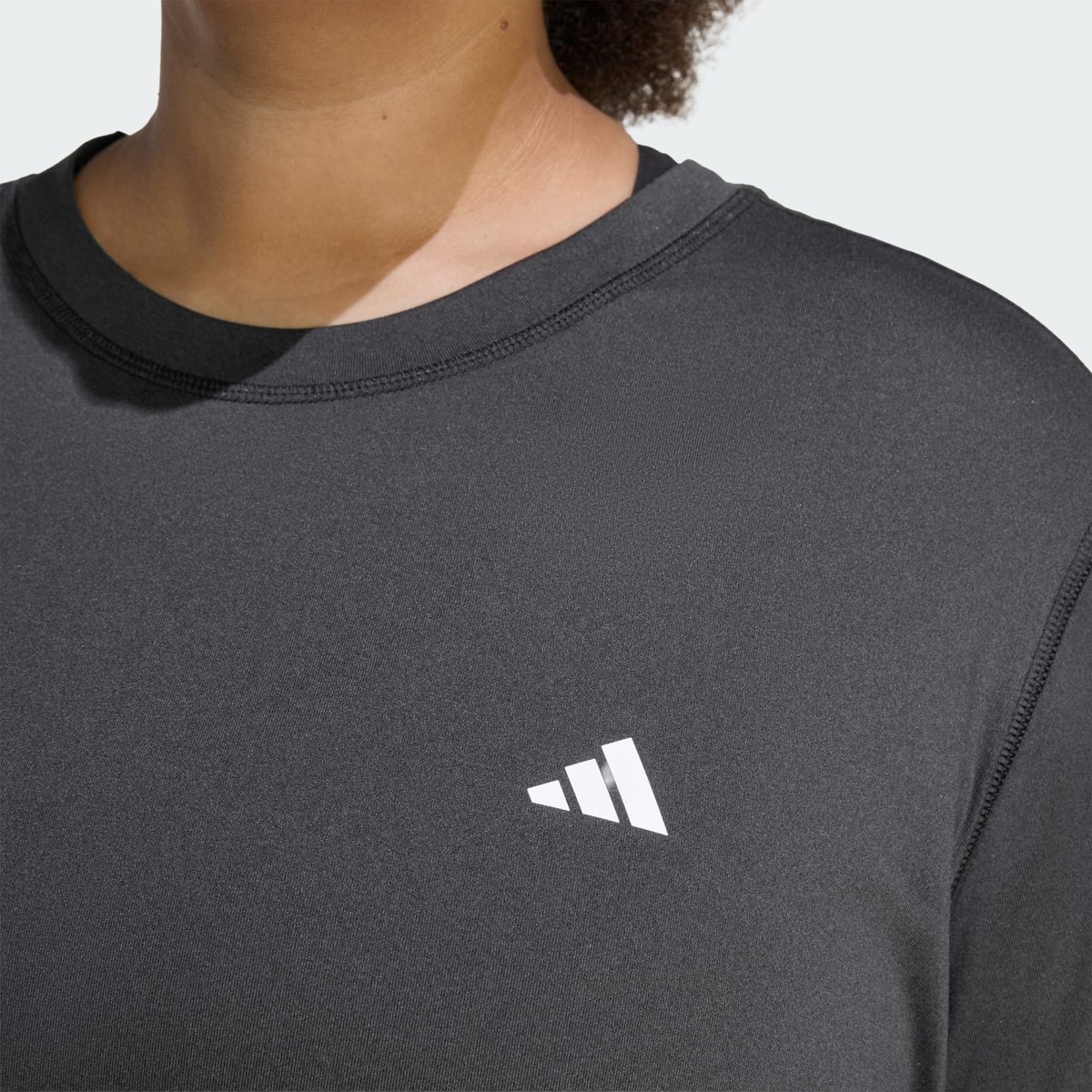 T-Shirt D'entraînement Col Ras-Du-Cou Essentials Minimal T-Shirt D'entraînement Col Ras-Du-Cou Essentials Minimal black, adidas Performance