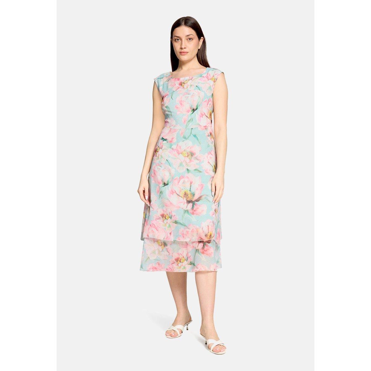 Robe en chiffon à ceinture à nouer mint/rosé, BETTY BARCLAY