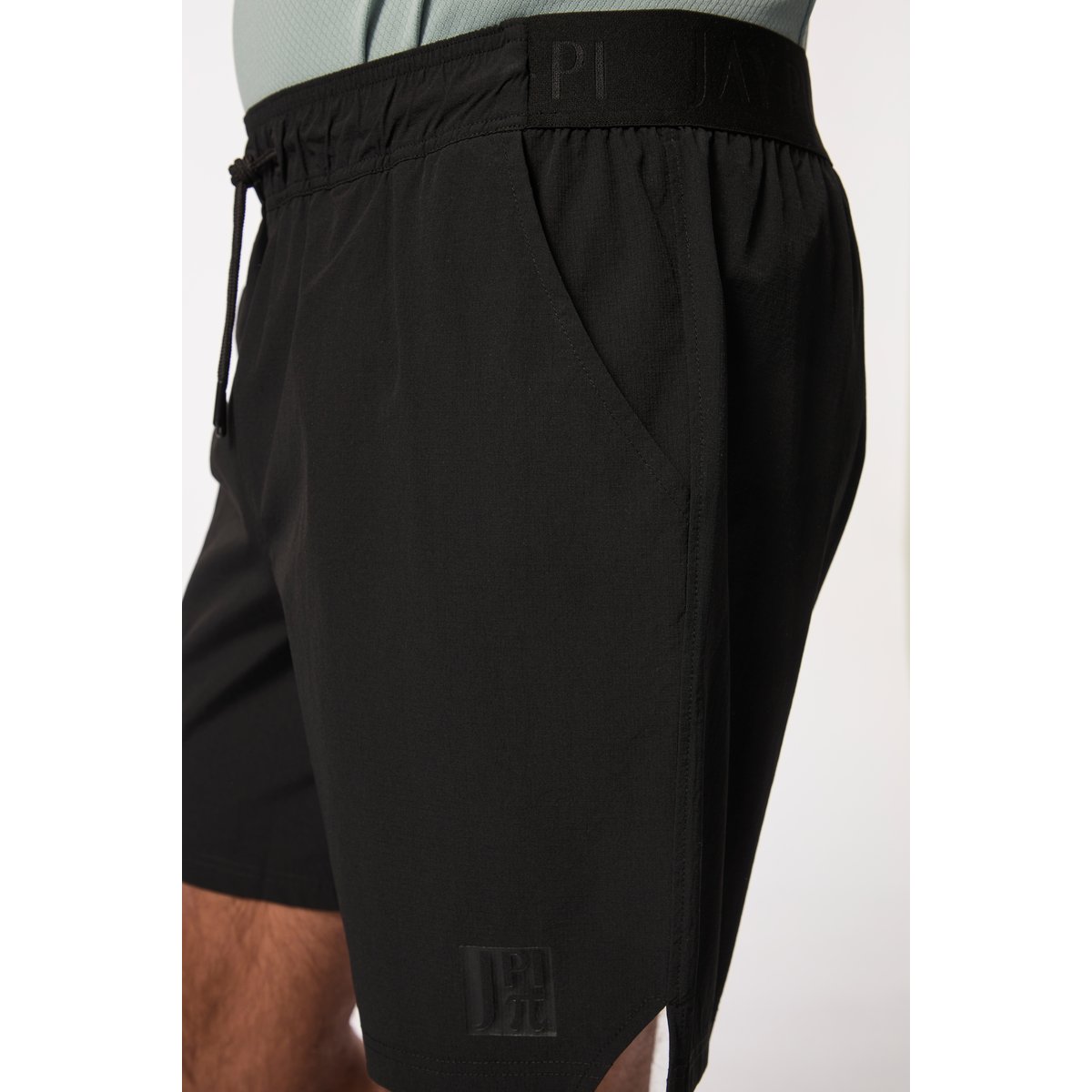 Short de sport FLEXNAMIC® noir, JP1880