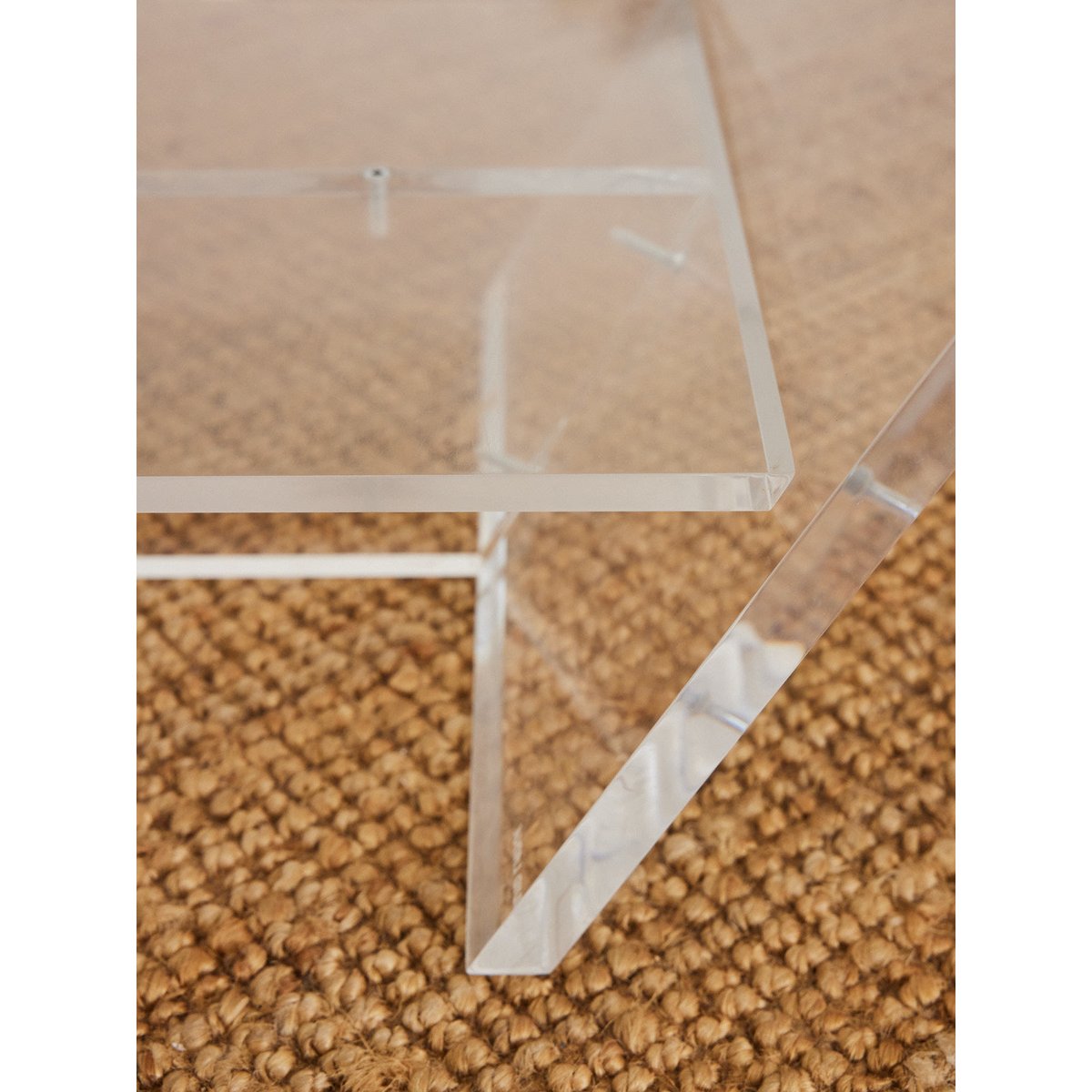 Table basse en plexiglass Donna N°1000 - Bon état transparent, DEBONGOUT