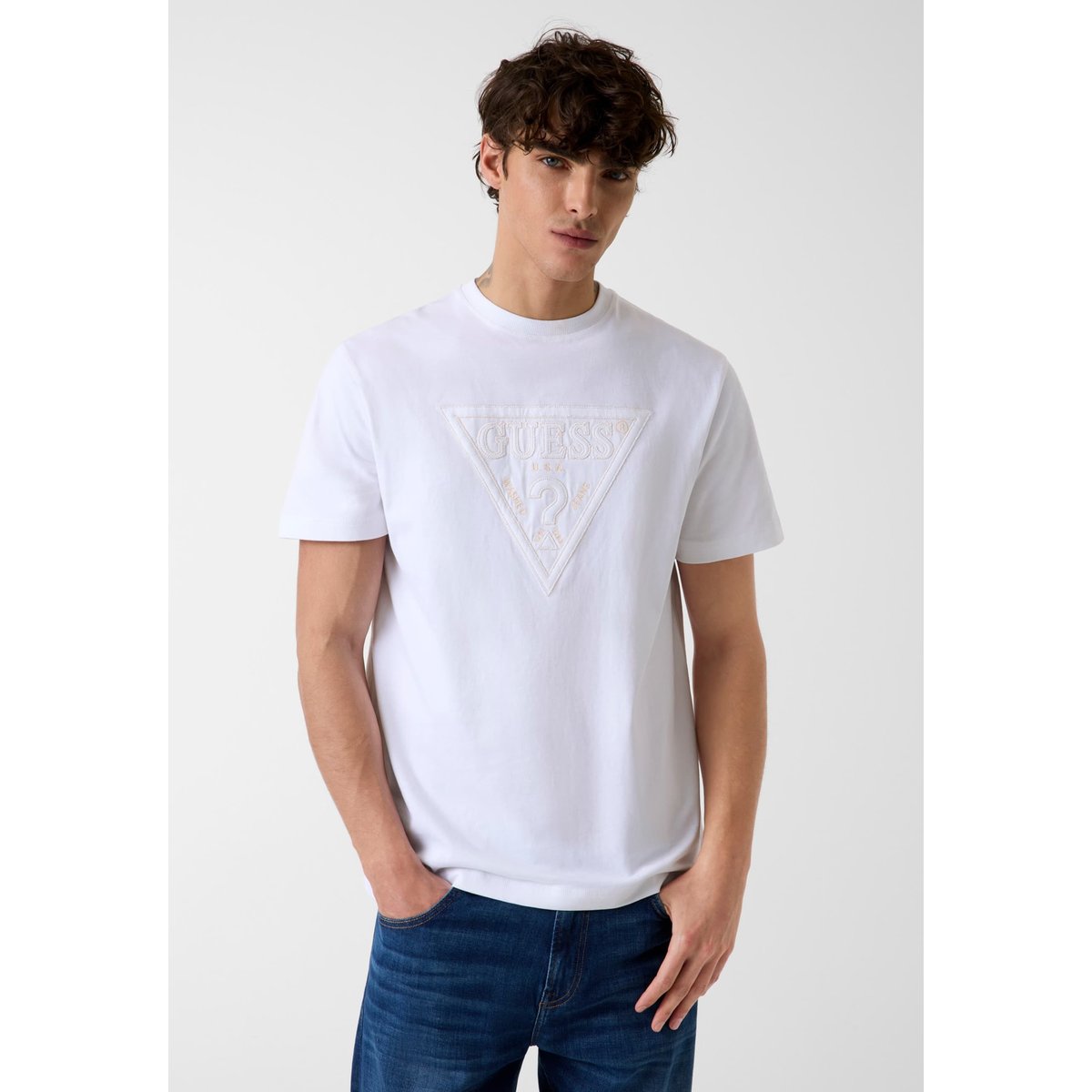 T-Shirt Avec Logo Triangle blanc, GUESS