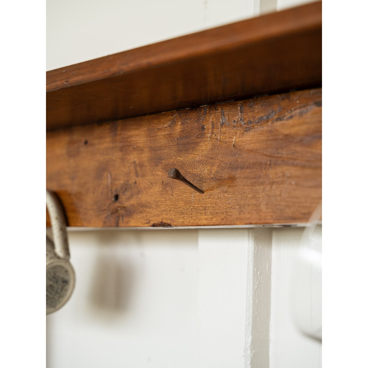 Ancienne étagère à casseroles en bois Gaëlle N°1572 - Bon état bois foncé, DEBONGOUT