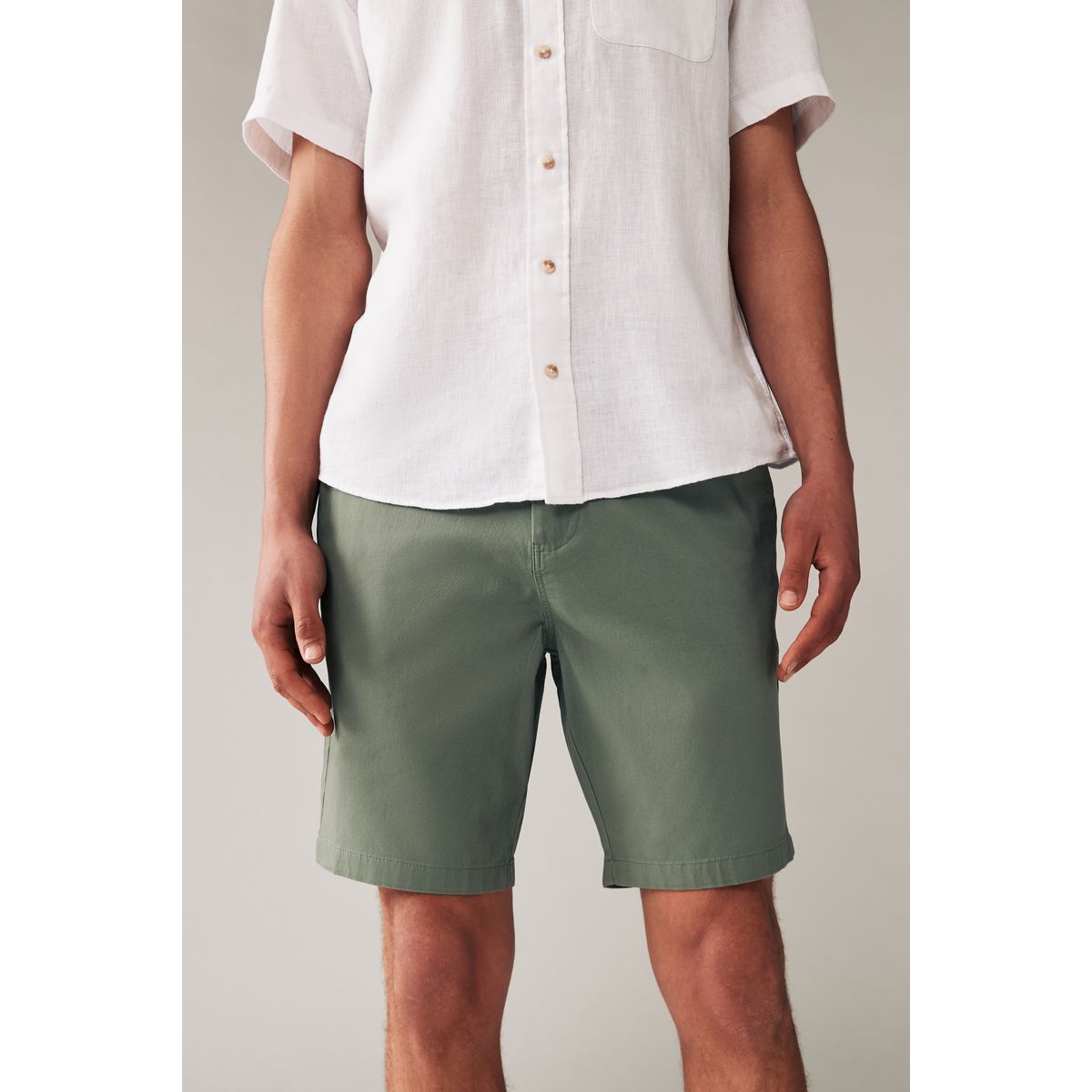 Shorts chino stretch coupe droite, lot de 3 multi-couleurs, NEXT