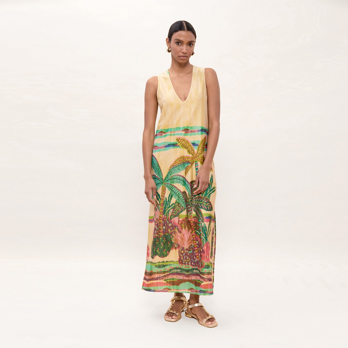Robe longue imprimée sans manches légèrement pailletée beige, LOLA CASADEMUNT