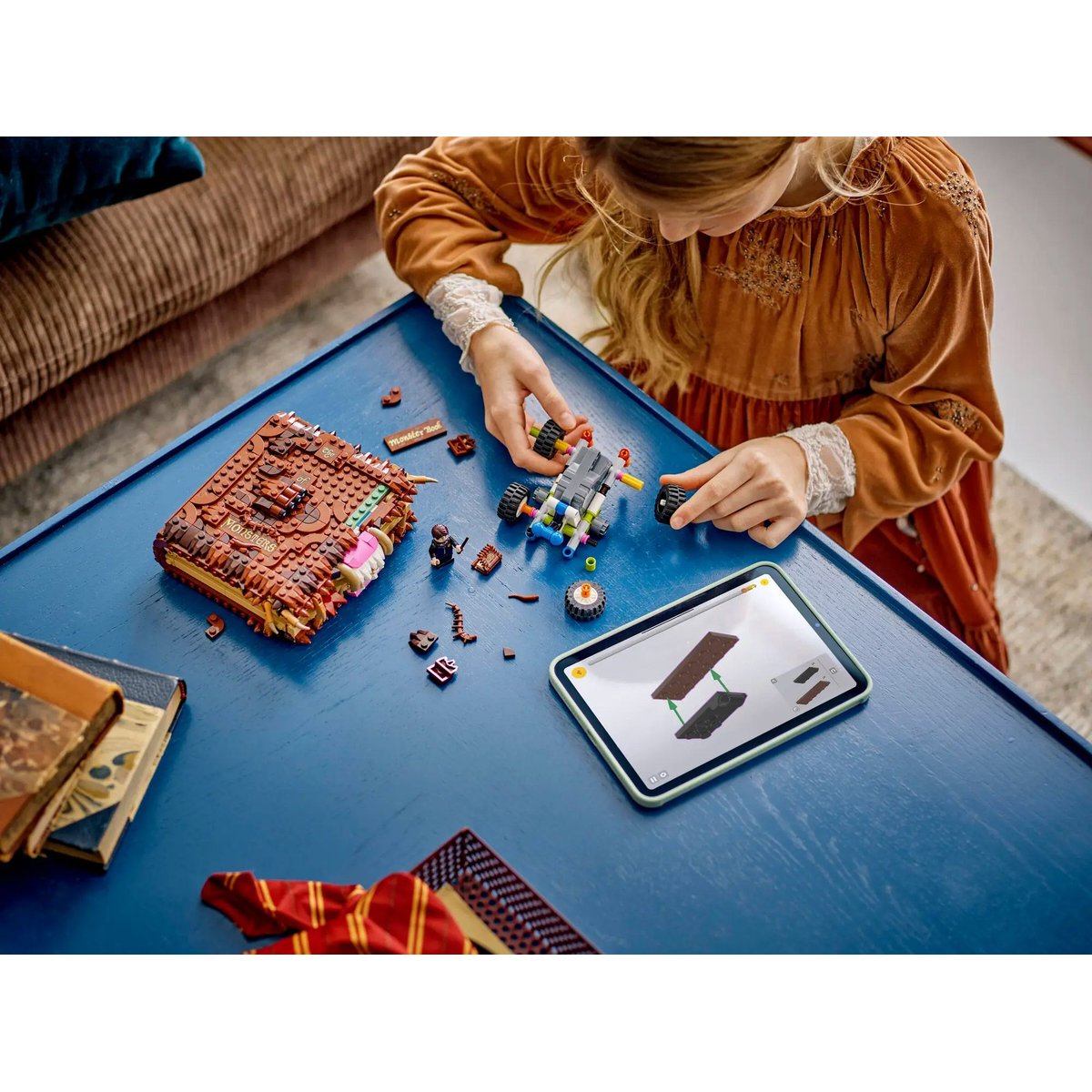LEGO Harry Potter : Le Monstrueux Livre des Monstres (76449) - Set de Construction Magique marron, LEGO