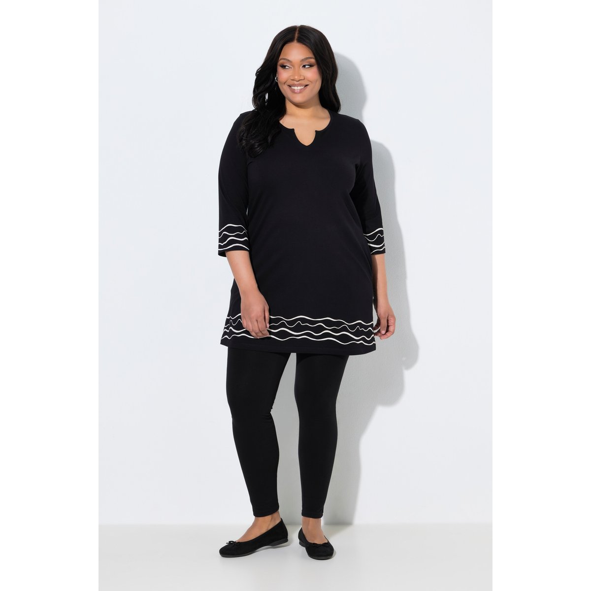 T-shirt long noir, ULLA POPKEN