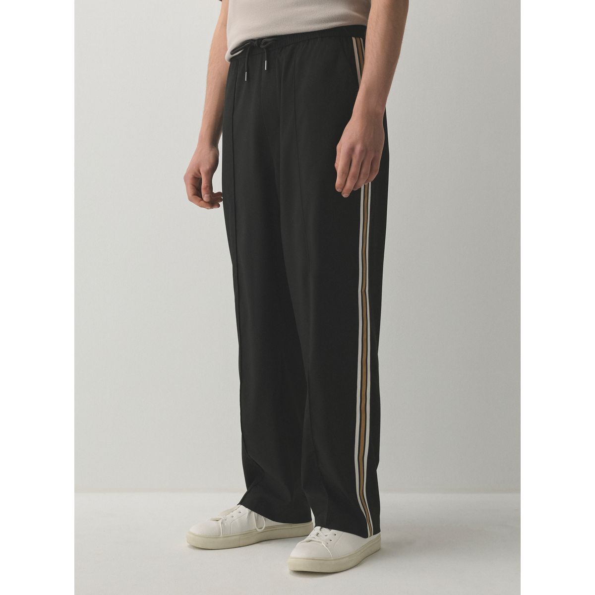 Jogger habillé à bandes latérales noir, NEXT