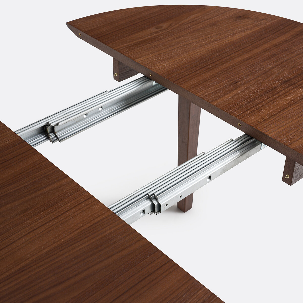Table à manger, extensible, en plaqué noyer, 4 à 8 couverts, TIOGA coloris noyer, LA REDOUTE INTERIEURS