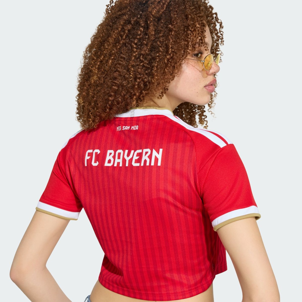 Maillot Cropped Domicile Fc Bayern Munich 26/27 Maillot Cropped Domicile Fc Bayern Munich 26/27 better scarlet / white, adidas Performance