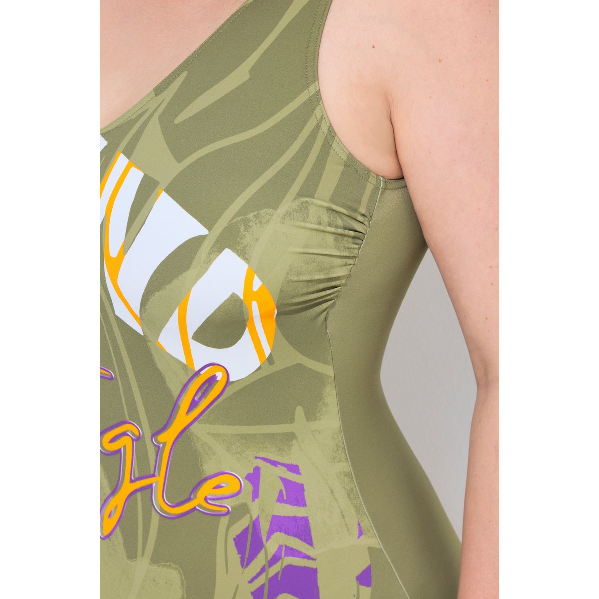 Maillot de bain sans bonnets souples. vert kaki, ULLA POPKEN