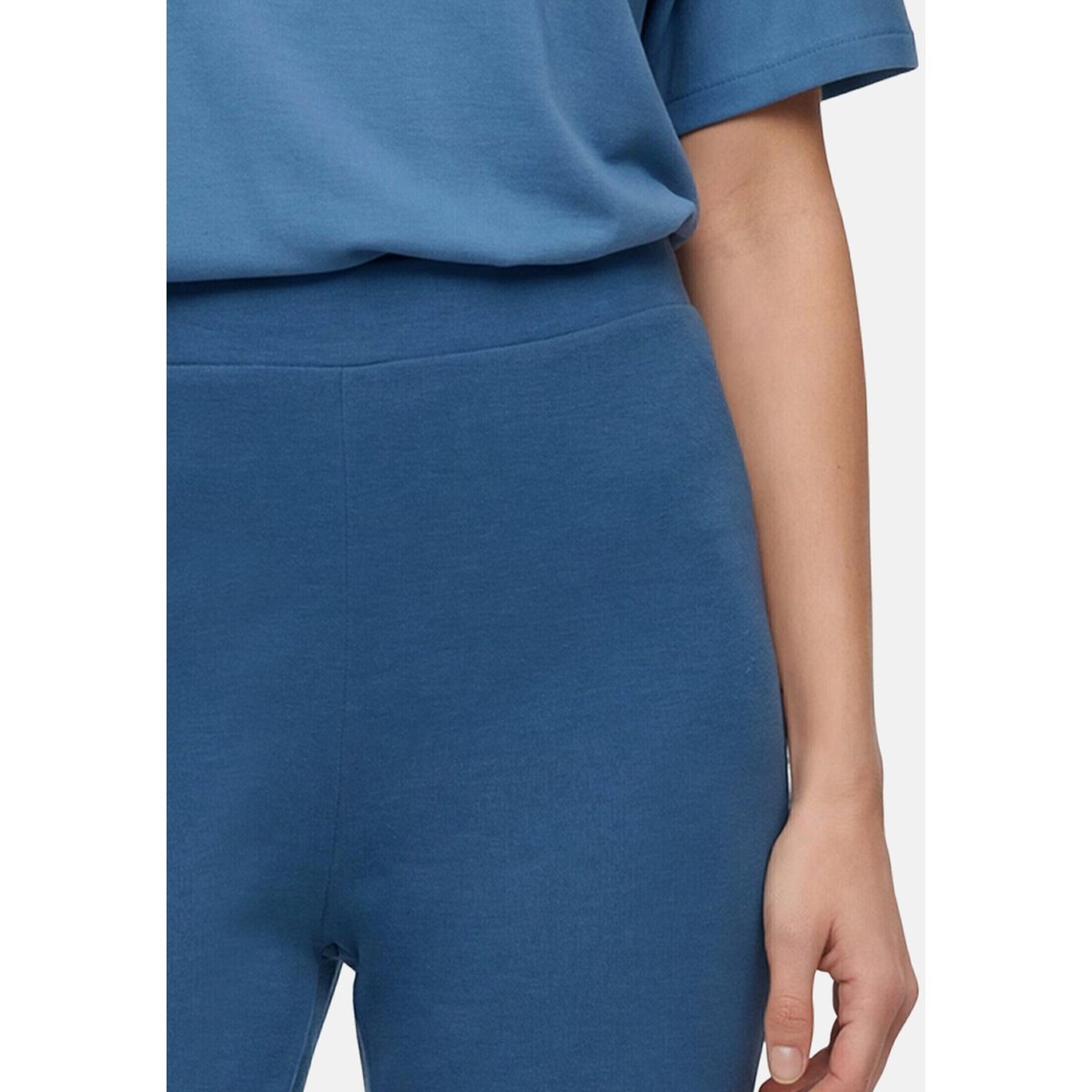 Pantalon à enfiler à poches extérieures blue horizon, BETTY BARCLAY