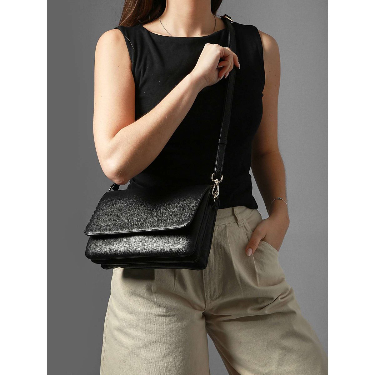 Sac bandoulière M Tradition cuir noir, ETRIER