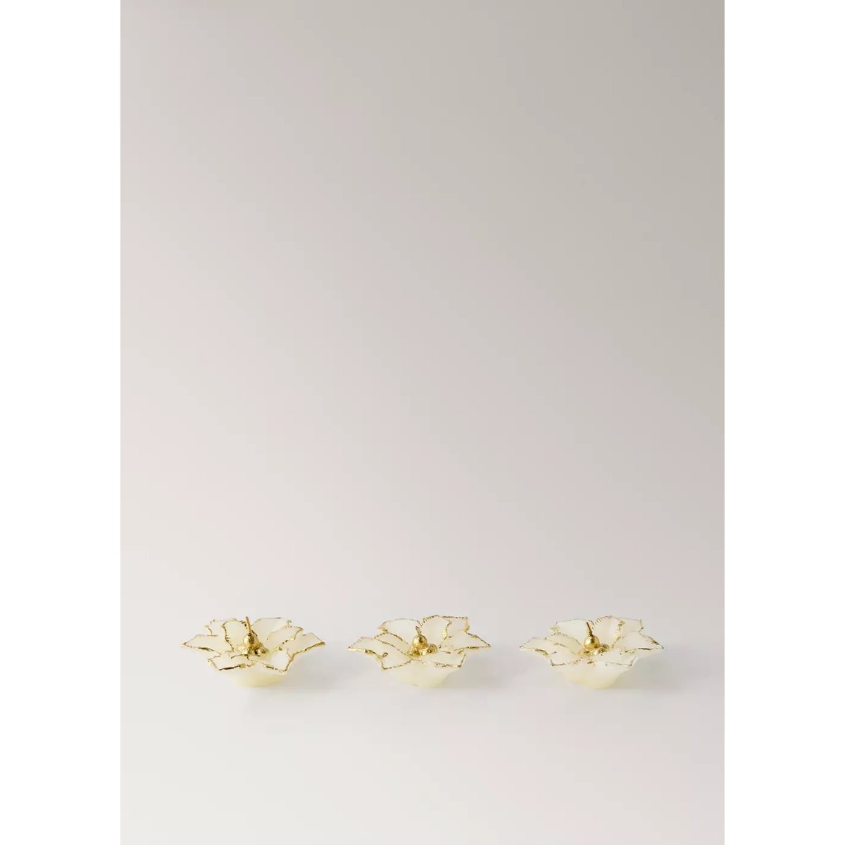 Lot de 3 bougies en forme de fleur or, MANGO HOME