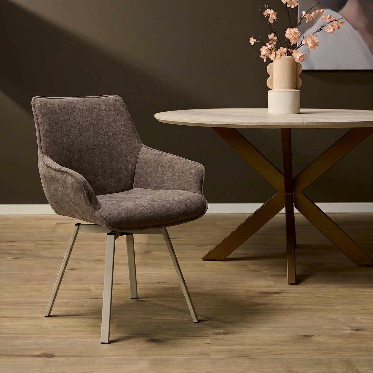 Chaise pivotante tissu marron pieds beige (x2) CORTINA marron, PIER IMPORT