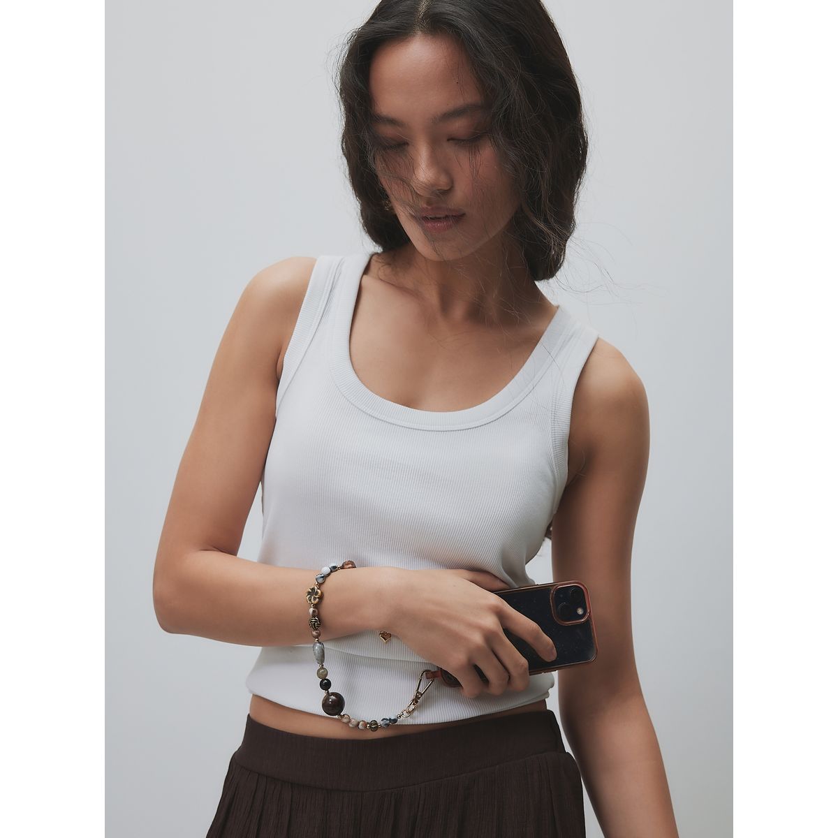 Sangle pour téléphone avec perles et résine bleu, NEXT