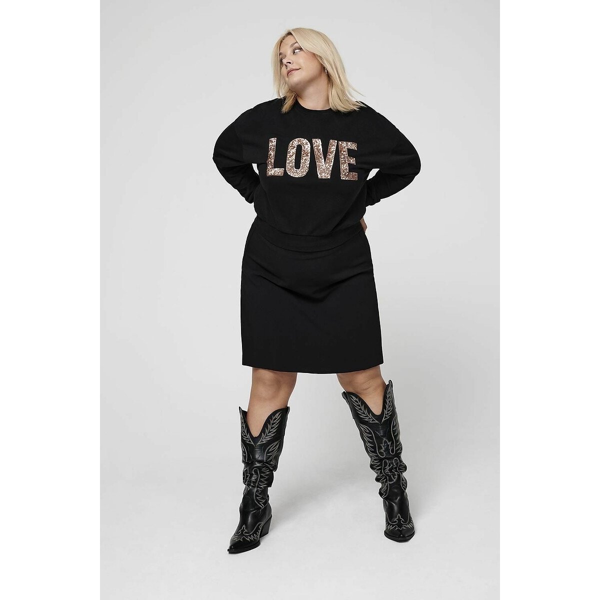 Sweat col rond, manches longues noir, ONLY CARMAKOMA