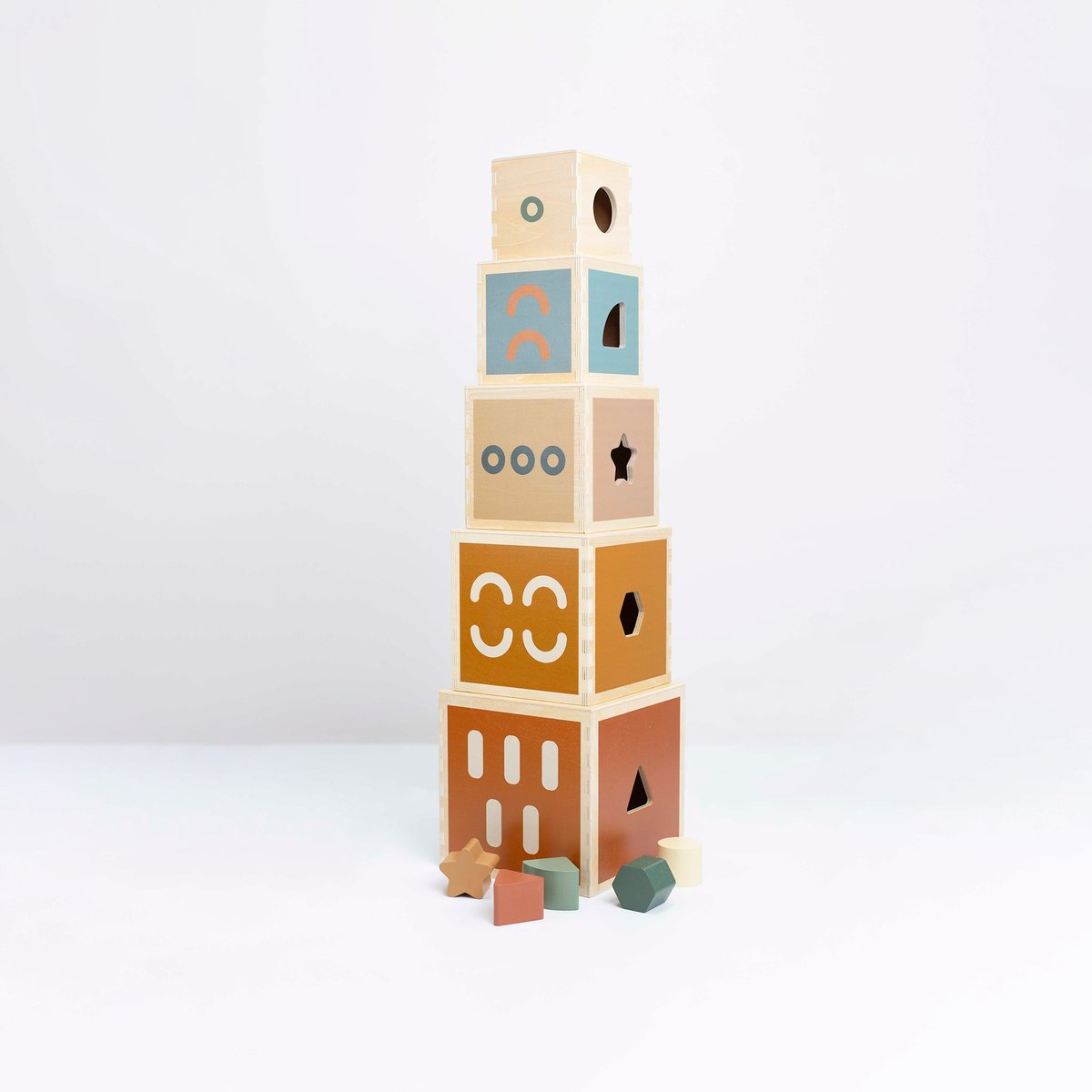 Cubes empilables en bois multicolor, TROIS KILOS SEPT