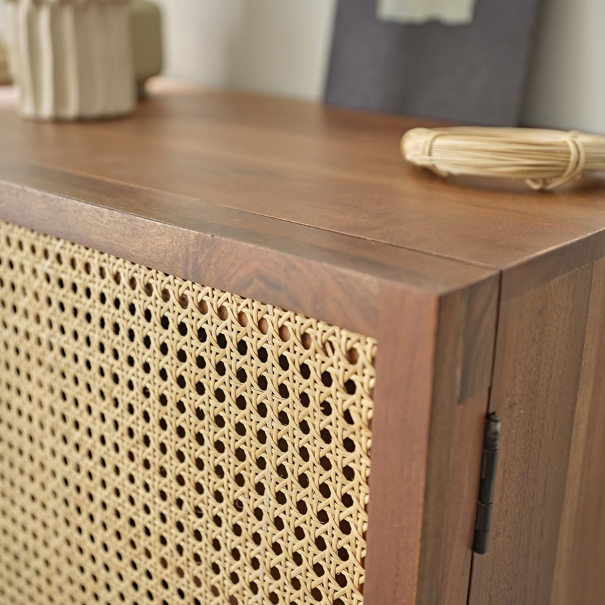 Commode en bois de acacia 120 cm 2 portes LEONTINE marron, BERAH GETAH