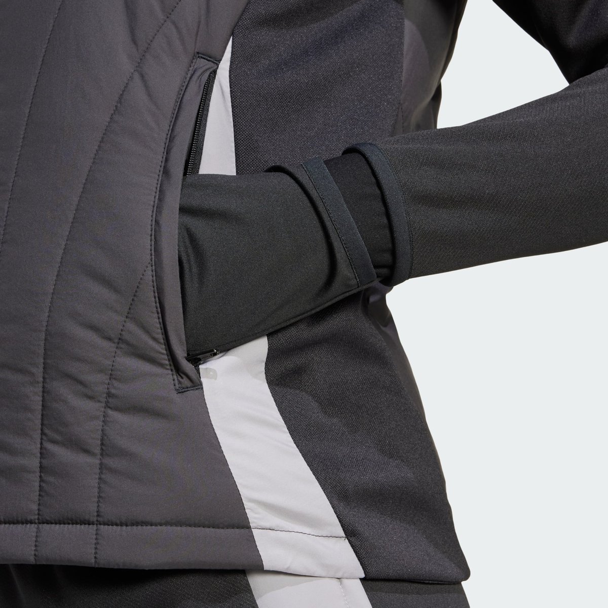 Veste sans manches hiver Tiro 24 Competition black / light onix, adidas Performance
