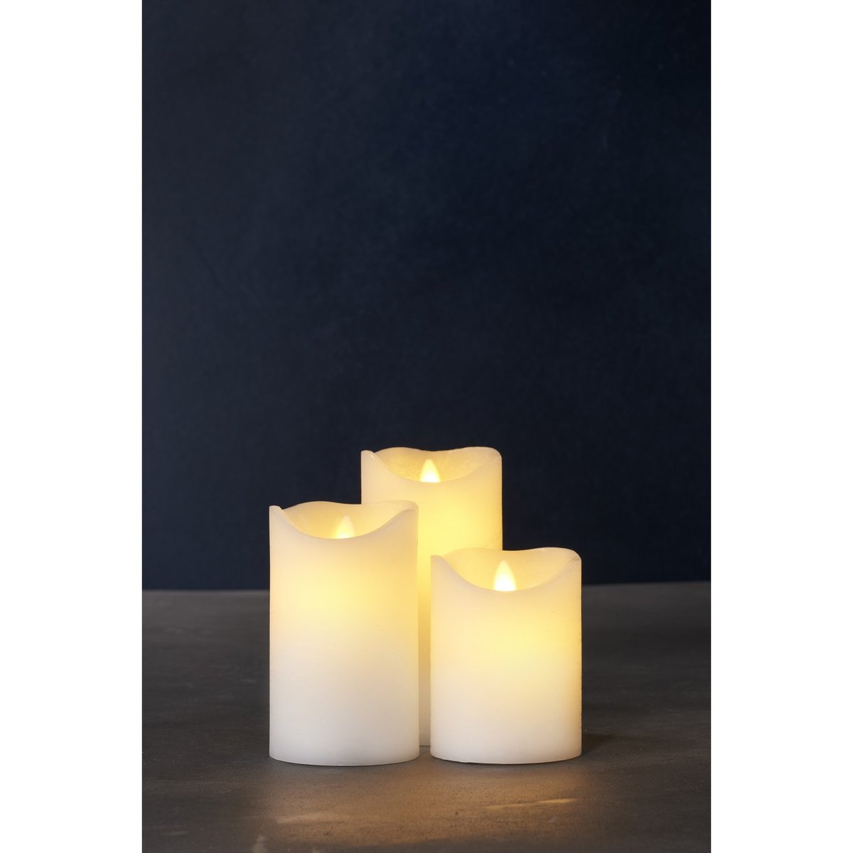 Set de 3 Bougies LED Sara D 7cm à Piles blanche, SIRIUS