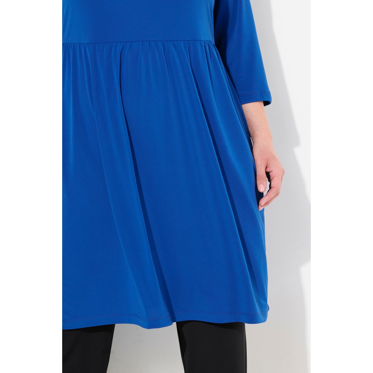 T-shirt long à col tunisien et manches 3/4. bleu cobalt, ULLA POPKEN