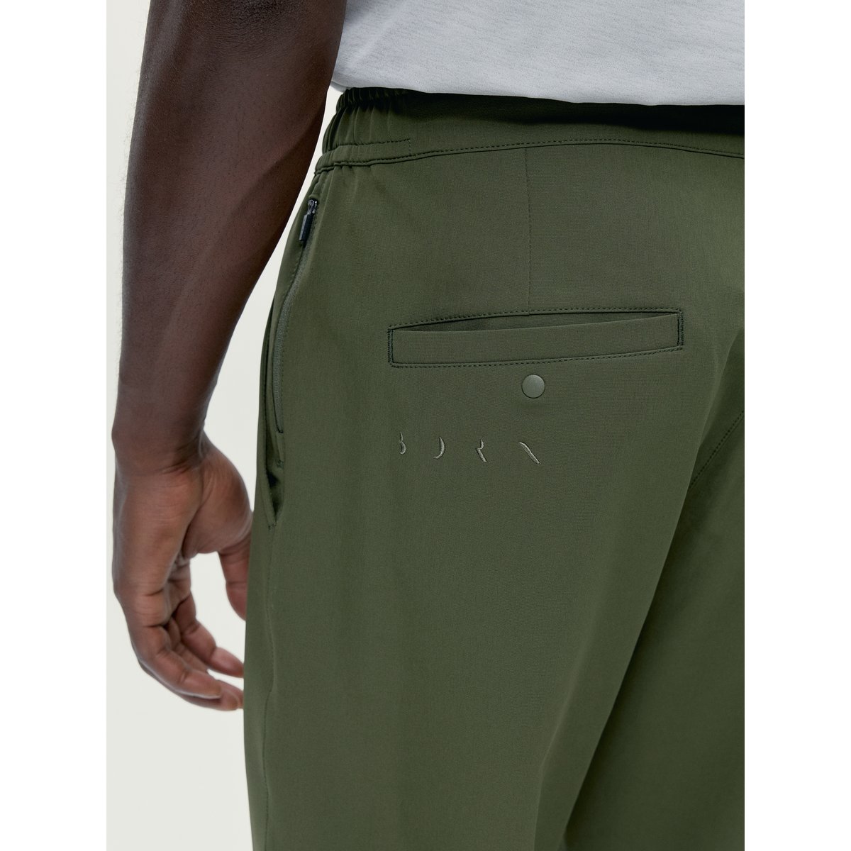Pantalon de sport homme Ebro séchage rapide toucher doux vert kaki feuille, BORN
