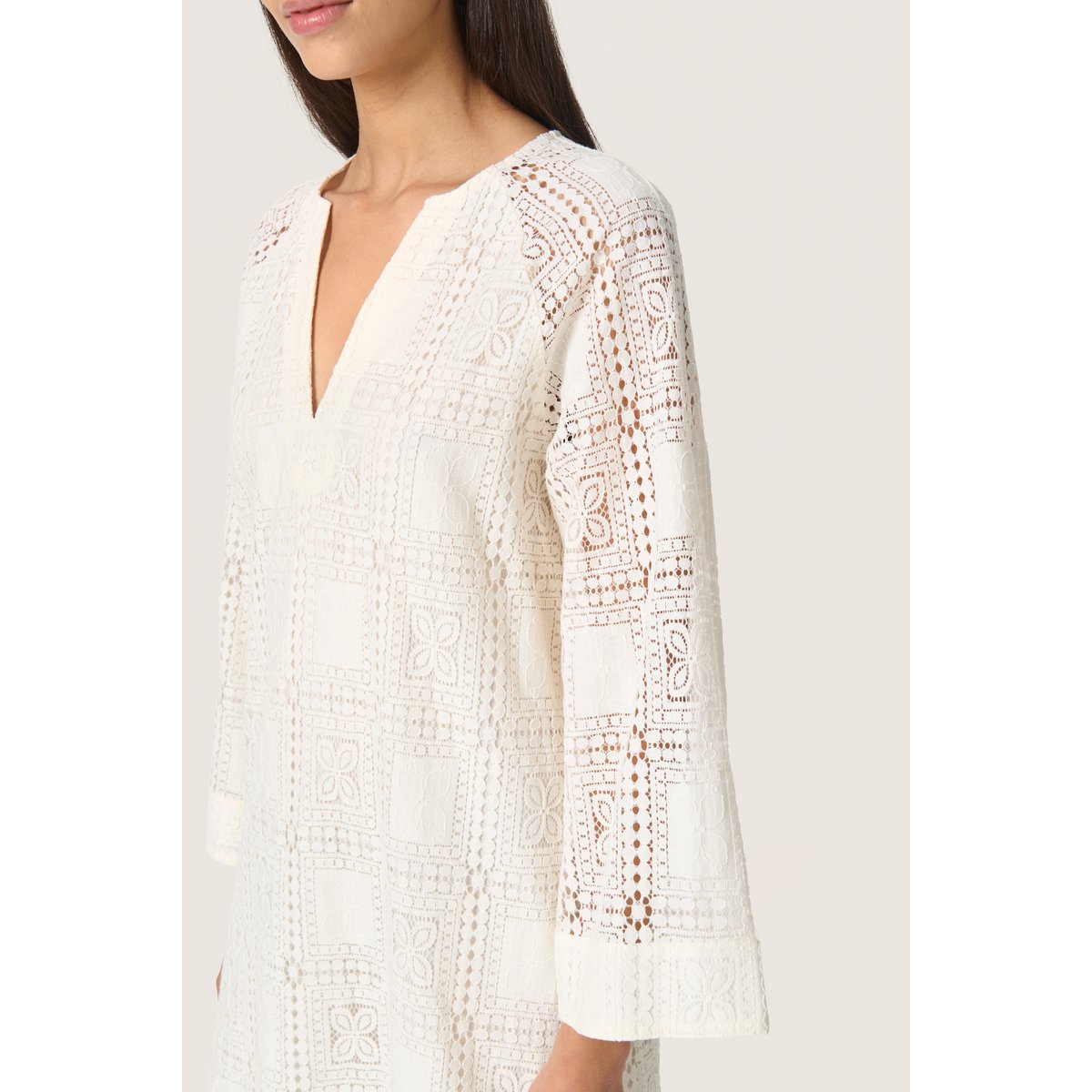 Robe blanc whisper white, SOAKED IN LUXURY